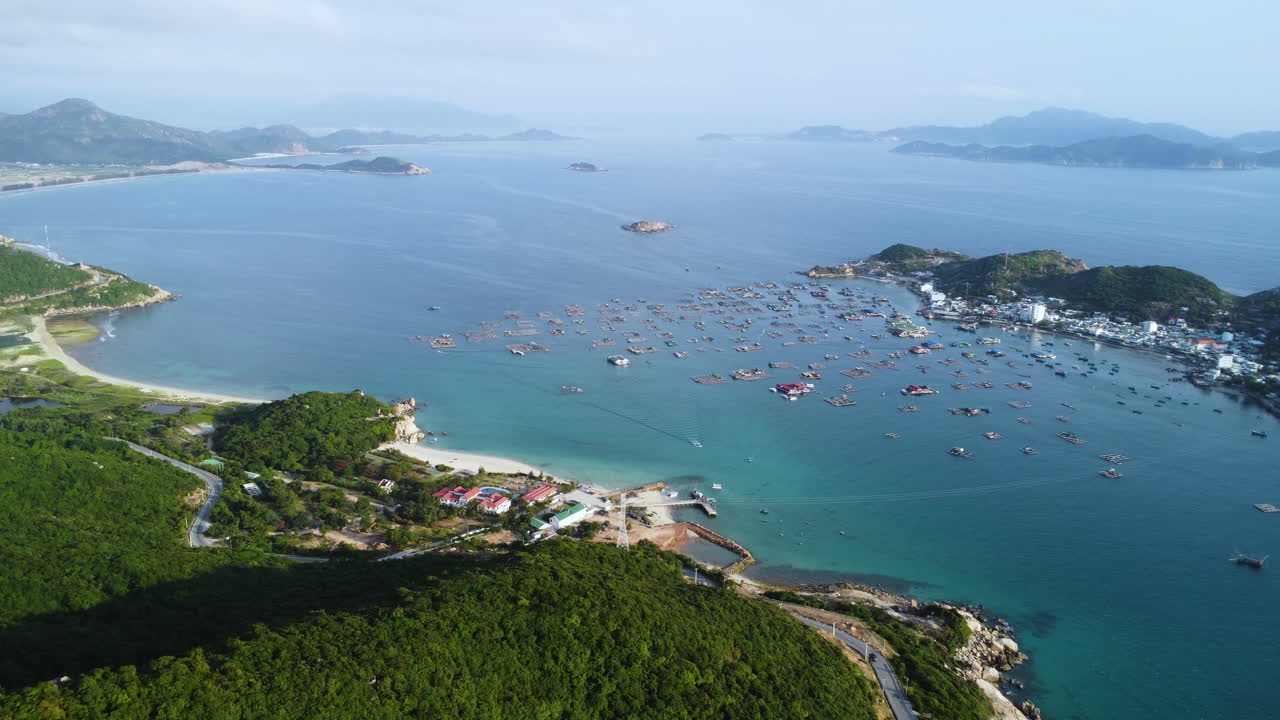 칸호아성 캄란에 있는 빈흥섬