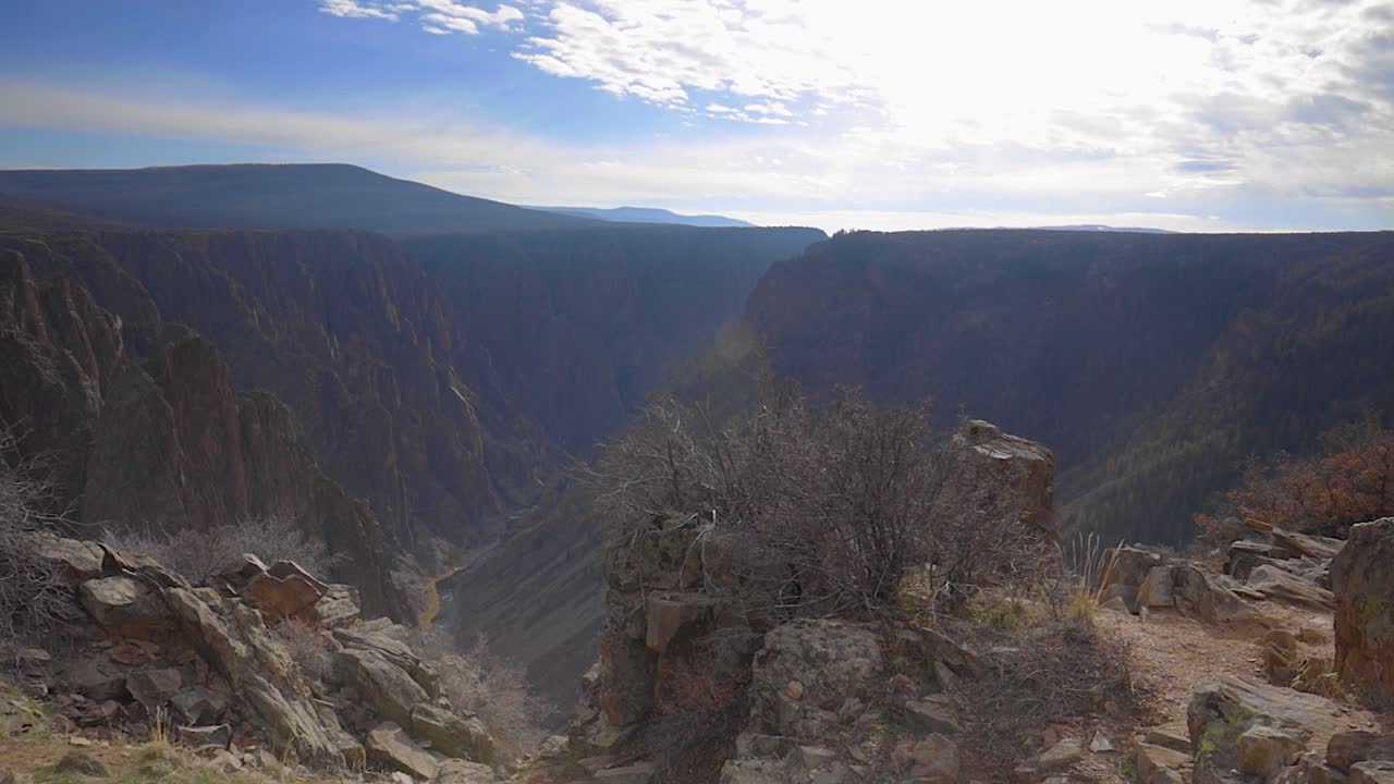 4k dolly black canyon of the gunnison con estilo de lente