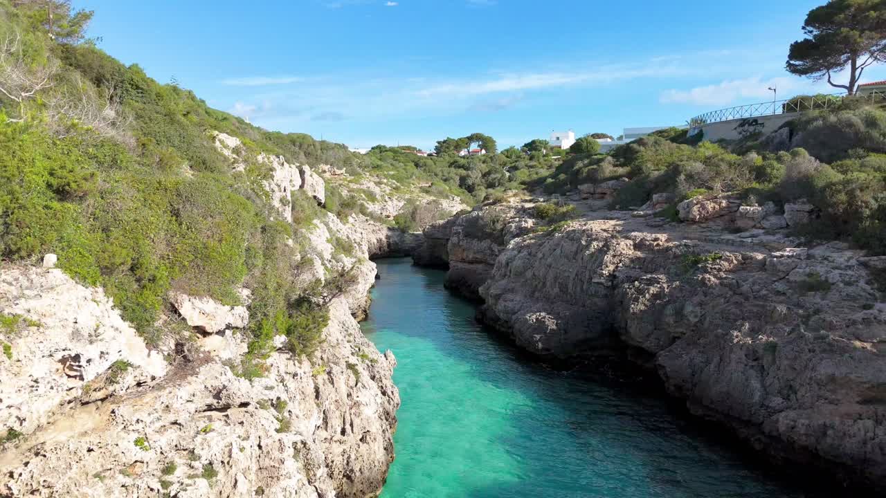 Cala en Brut is a small cove located in the west of the island, a short distance from Ciudadela