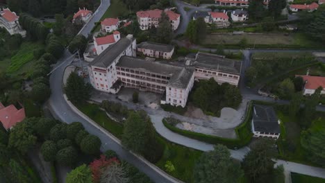 Caramulo-old-Sanatorium-abandoned-building-in-Portugal