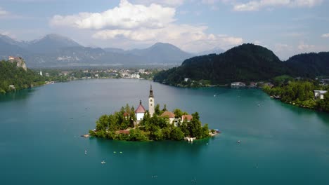 eslovenia hermosa naturaleza - lago bled.