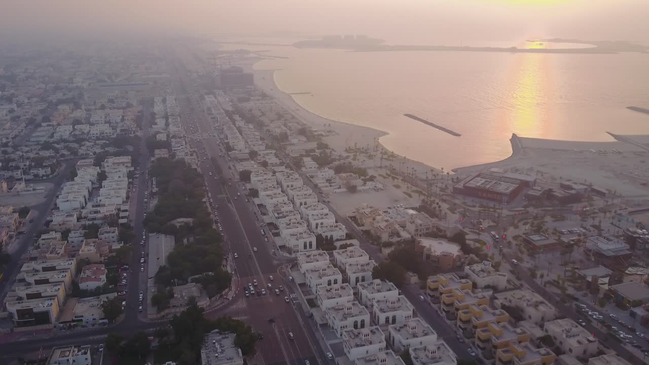 Vista aerea di Dubai al tramonto