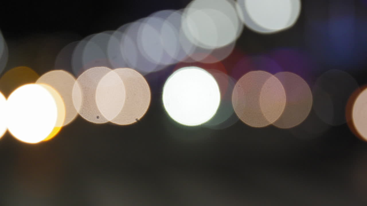 luces bokeh por la noche