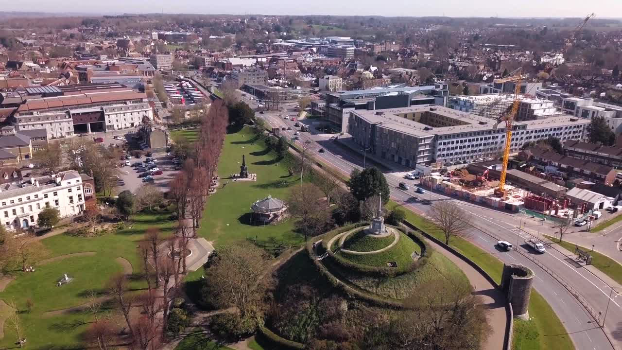 toma aérea de los jardines dane john en canterbury, kent