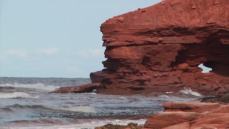 A-shot-of-the-cliffs-on-the-Cavendish-shoreline-in-PEI,-Canada