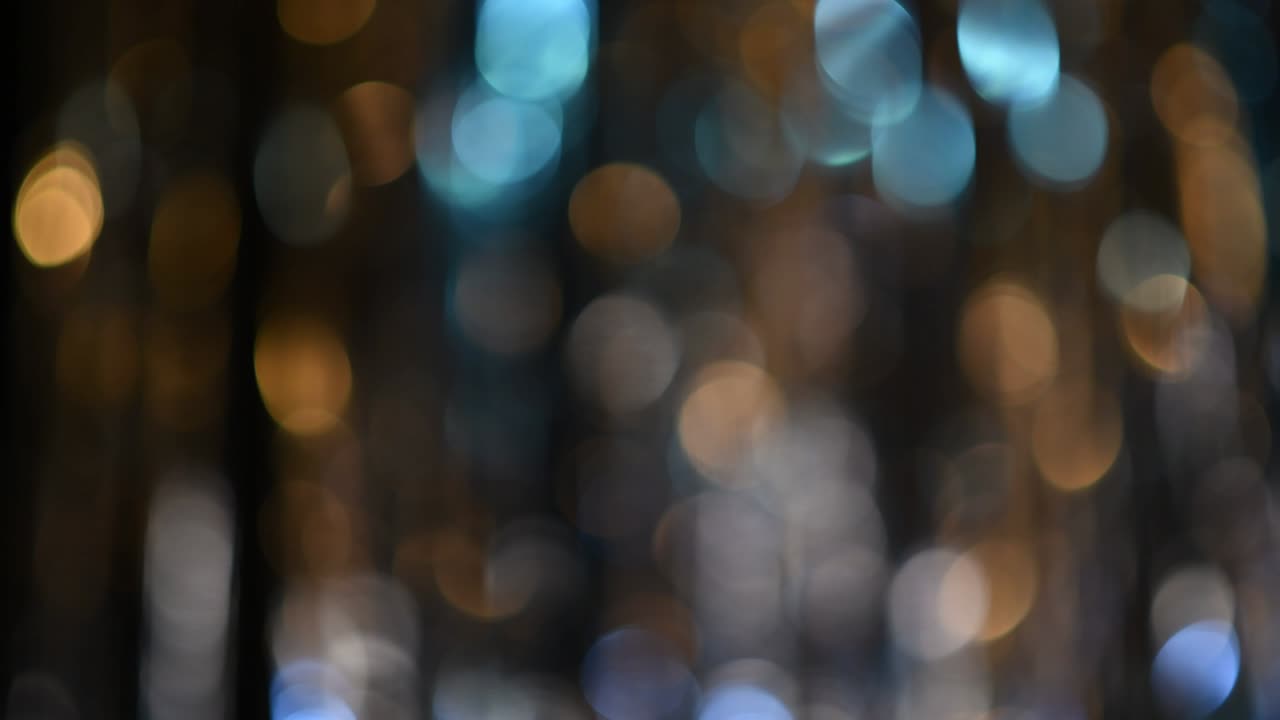 fondo del movimiento de cintas de plata y oro