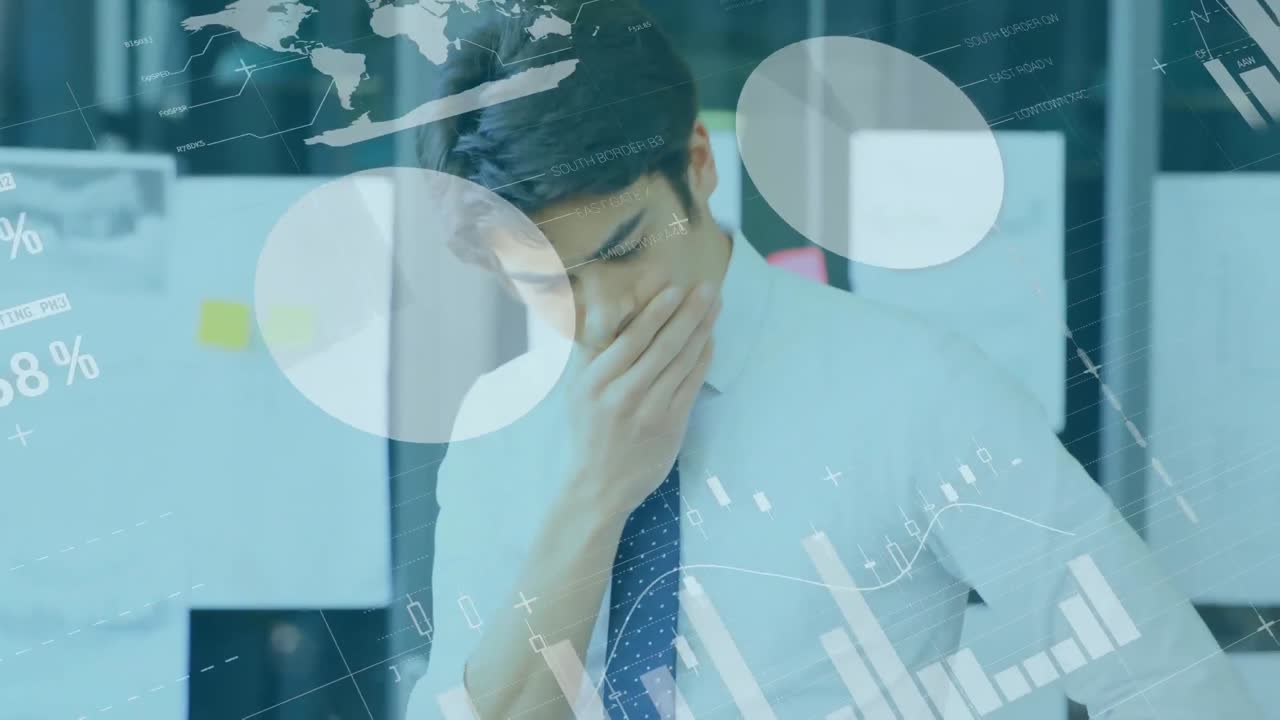 사무실에서 보고서를 보는 사려 깊은 두 인종 사업가에 대한 인포그래픽 인터페이스의 애니메이션