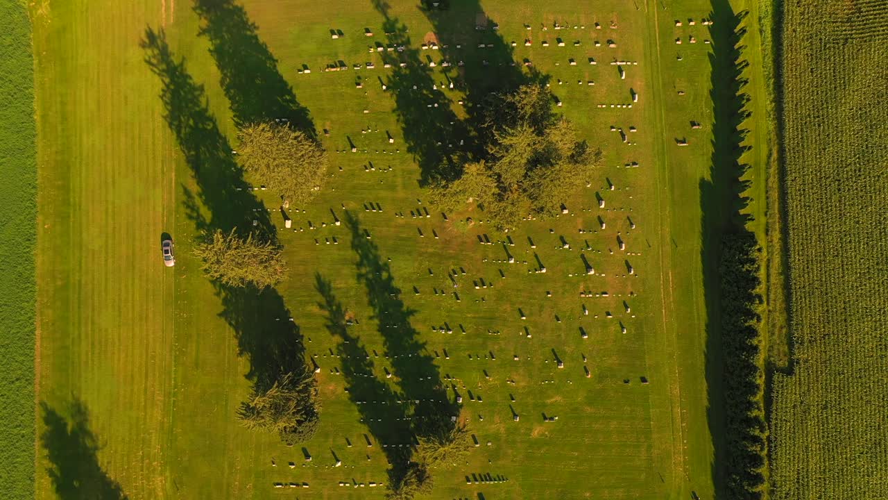 오래 된 gorham 묘지의 조감도