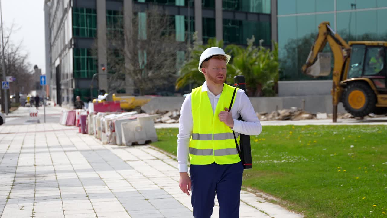 trabajador de la construcción en el sitio