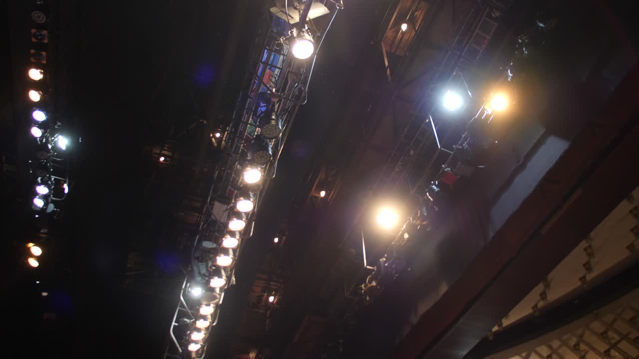 configuración de la iluminación del escenario