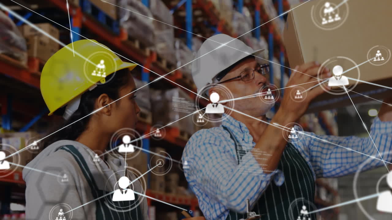 animación de la red de conexiones y procesamiento de datos sobre diversos trabajadores en el almacén.