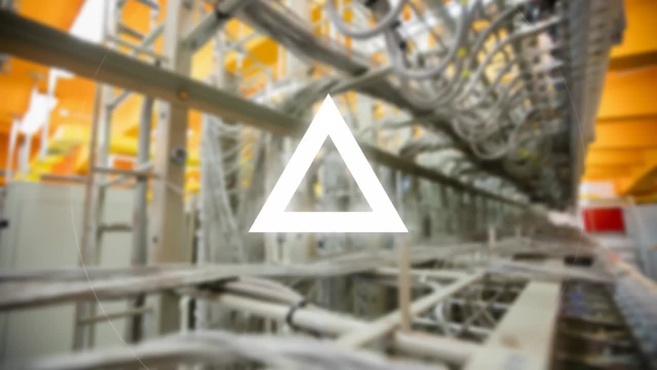 triángulo digital y círculo