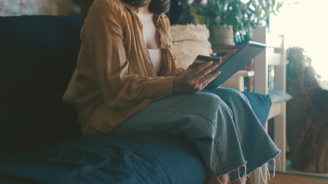 저는 단지 제가 필요로 하는 것을 보고 그것을 얻습니다.