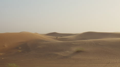 Wind-Blowing-Over-Sand-Dune-In-The-Desert-3