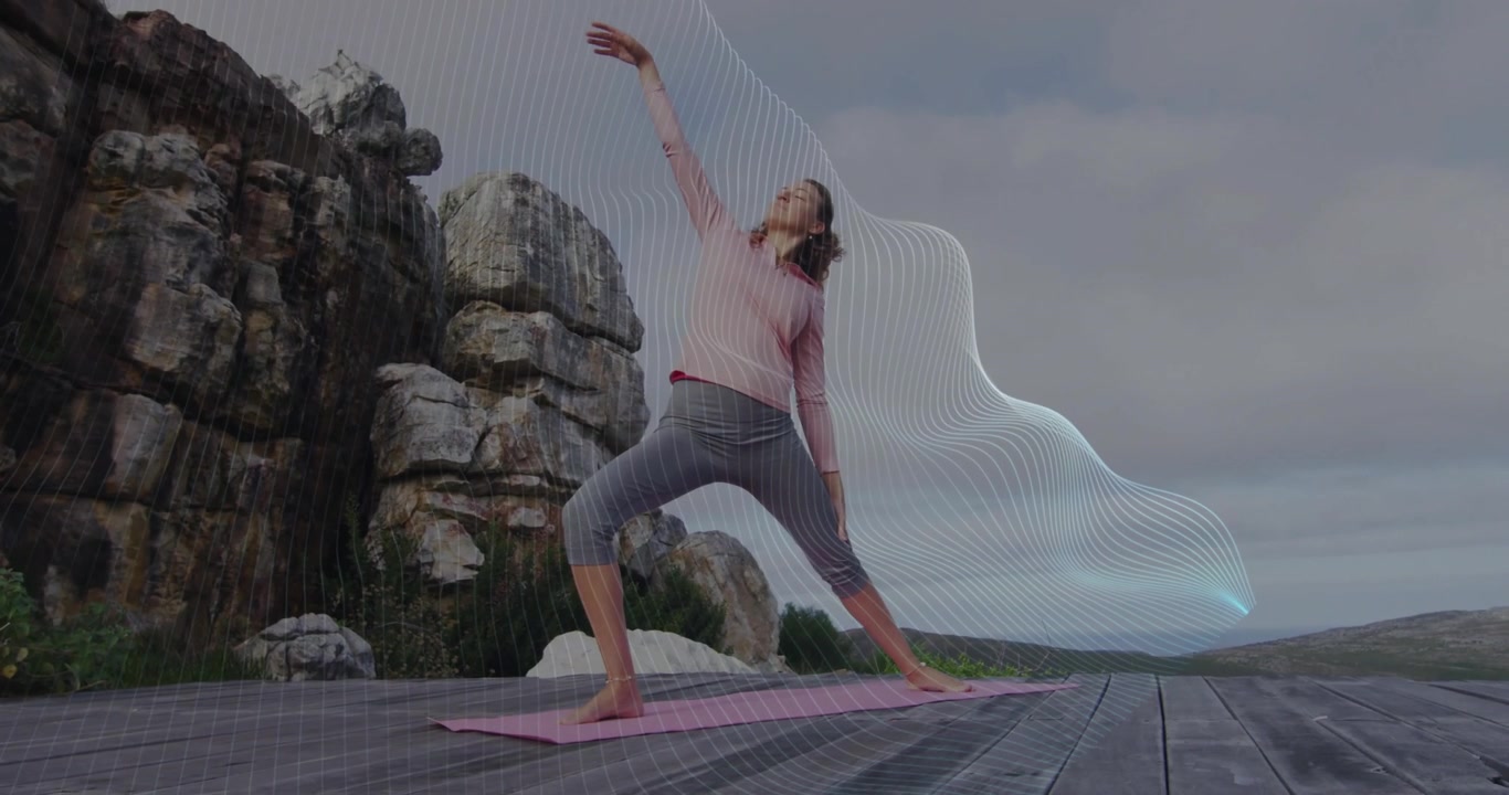 Sahil güvertesinde sağlıklı yaşam ters savaşçı yogası yapan, dijital dalga grafiklerinin dalgalandığı bir kadın.