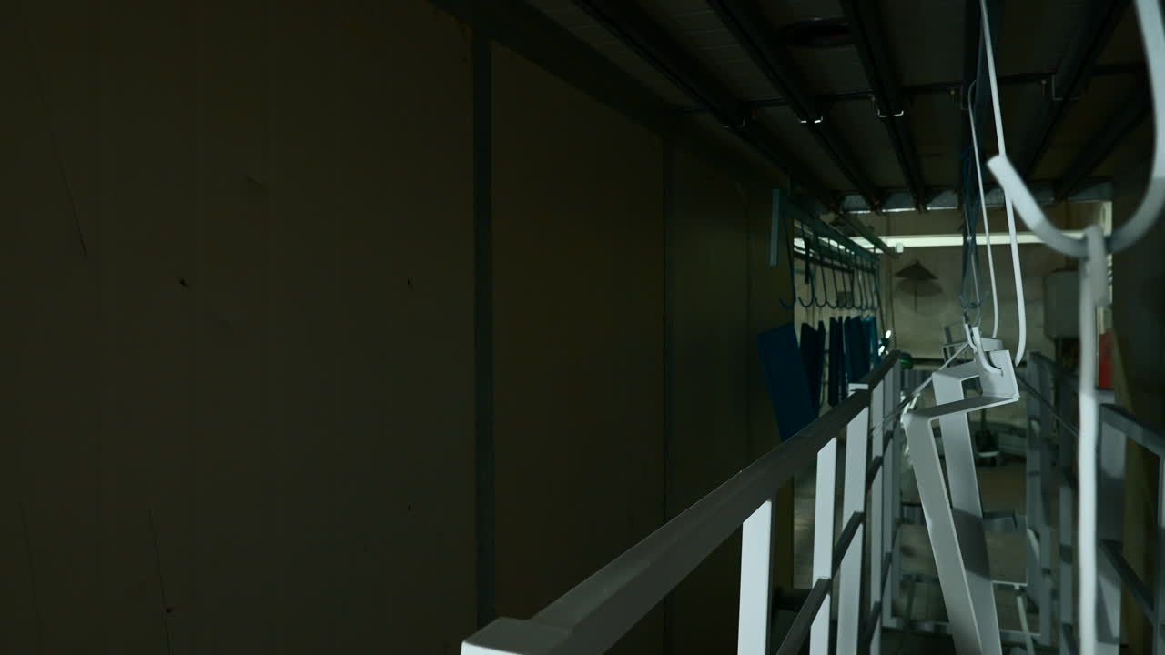 산업 시설 내부 페인팅