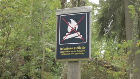 encendido de fuegos prohibido
