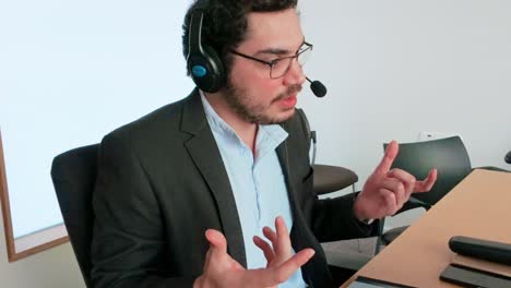 modern recruitment with virtual interview technology