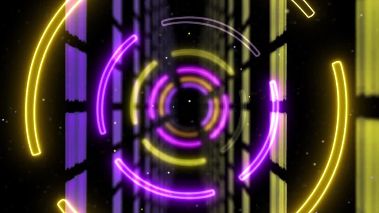 Tunnel astratto e creativo al neon, a LED, con forme rotonde e circolari. Pavimento, sala e palco futuristici con prospettiva rotante