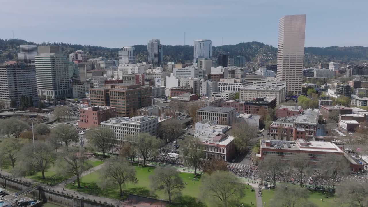 Drone shot of Portland, Oregon skyline.