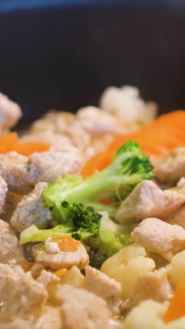 chicken and vegetable stir-fry