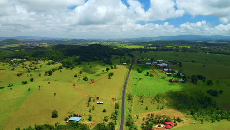 Panoramastraße-Auf-Dem-Land-Von-Atherton-Tablelands,-Queensland,-Australien---Hyperlapse