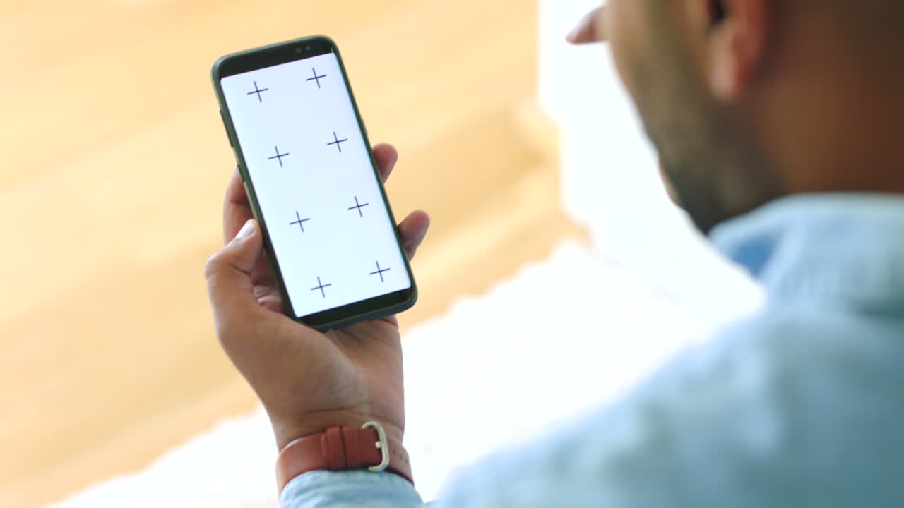 comunicación de videollamadas de maqueta, mano y teléfono