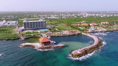 Marina-and-Captain-Kidd-restaurant,-Hilton-Garden-Inn,-La-Romana