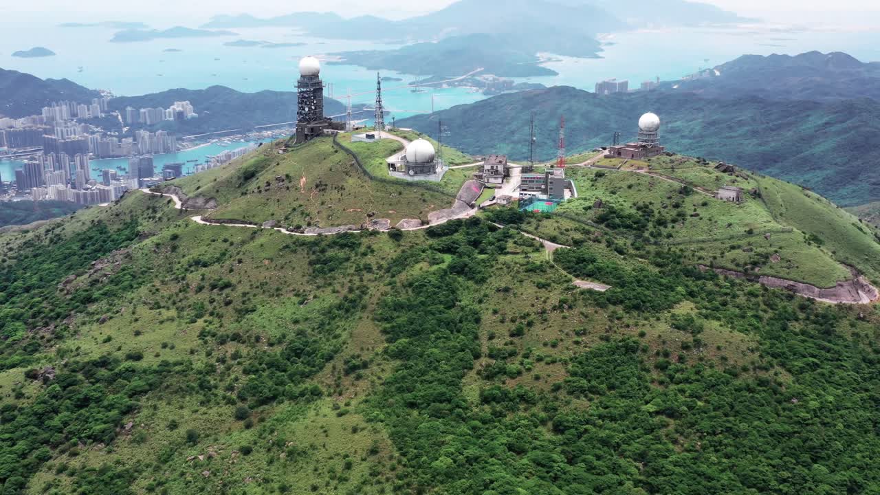 홍콩 가장 높은 산의 얼어붙은 날 - 타이모산