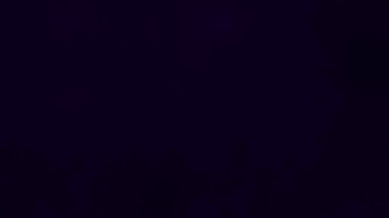 удар молнии установлен