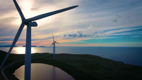 Windmühlen-Zur-Stromerzeugung-Havoygavelen-Windmühlenpark-Norwegen