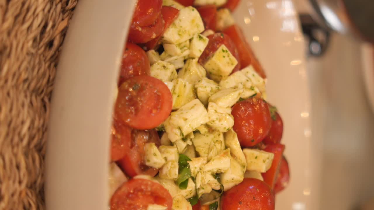 카프레제 샐러드