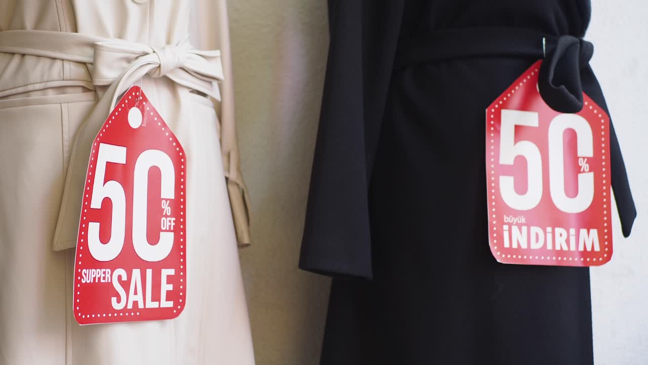 코트와 드레스에 50% 할인