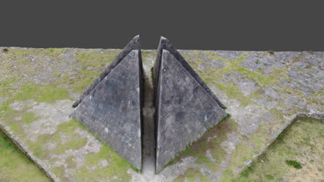 Photogrammetry-drone-model-of-a-pyramid,-land-survey-with-drones,-3D-representation,-circling-around-a-3D-model-with-texture-and-color,-circling-animation