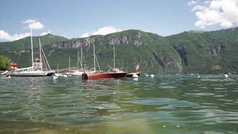 El-Paisaje-Del-Lago-De-Como-En-Italia