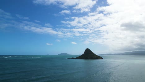 Chinaman's-Hat,-Mokoliʻi,-Oahu,-Hawaii