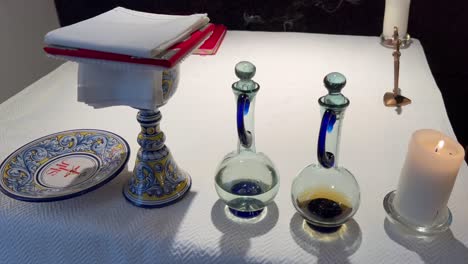 jesus in life, it is his service that accompanies each eucharist, in the consecration the promise of god that really remained in the bread and wine, with the love
