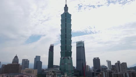 el edificio más alto de taiwán taipei 101 por avión no tripulado