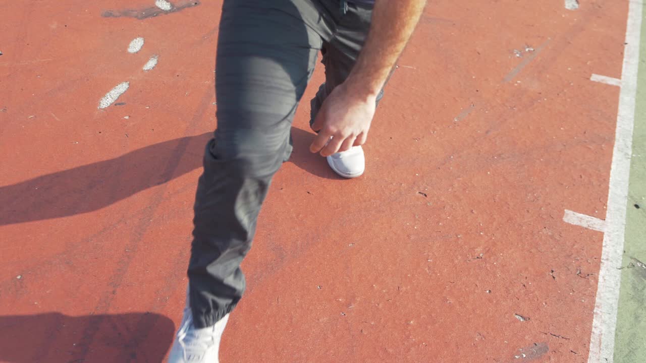 다리 사이에 드리블 농구 숙련된 정밀 120fps 짧은 클립