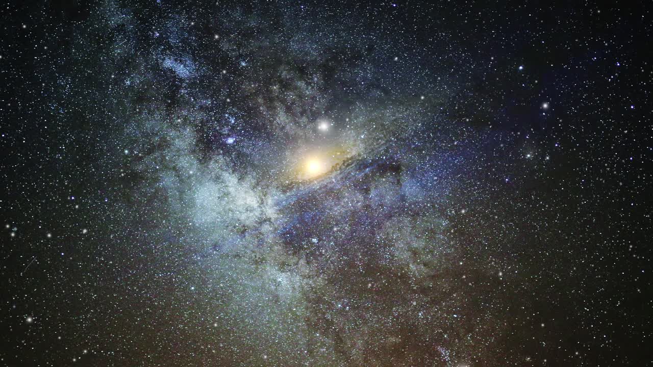 밝은 에너지가 우주에 떠 있는 4k 은하