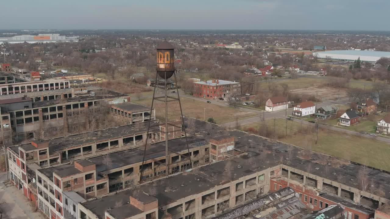 미시간 주 디트로이트에 있는 낡은 패커드 자동차 공장의 조감도