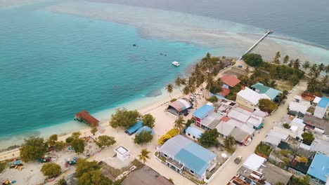tomas de drones de la isla maldiva dethuslusdhoo, cerca de la capital masculina, maldivas