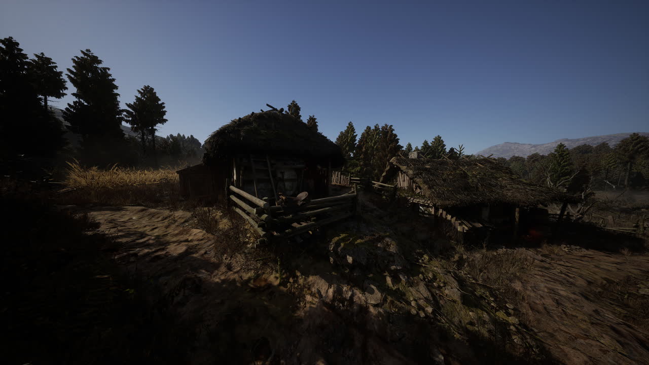 高い木々に囲まれた素朴な小屋が、静かに森の中に佇んでいます。