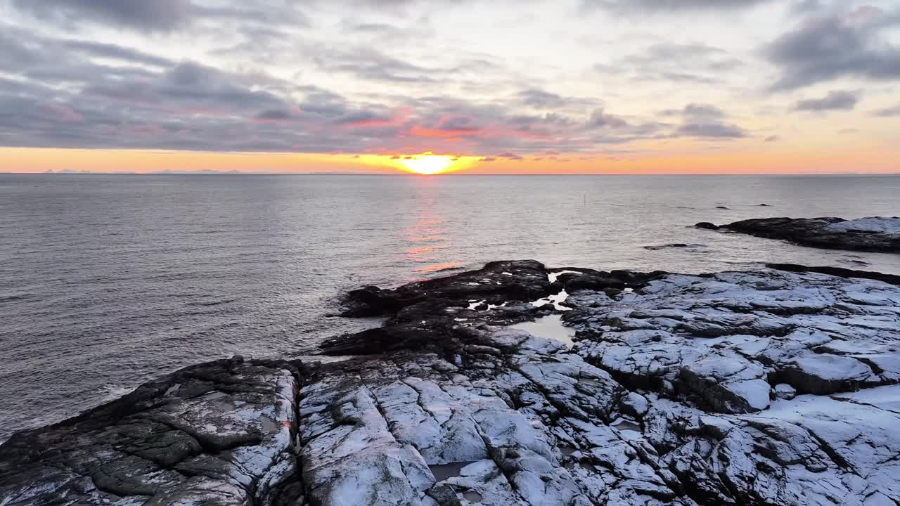 воздушный вид островов лофотен прекрасный пейзаж зимой