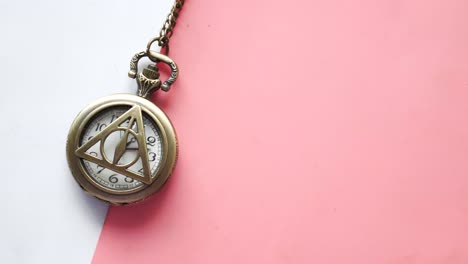 reloj de bolsillo con tema de harry potter