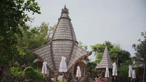 amazing balinese style hut resort, turquoise pool.