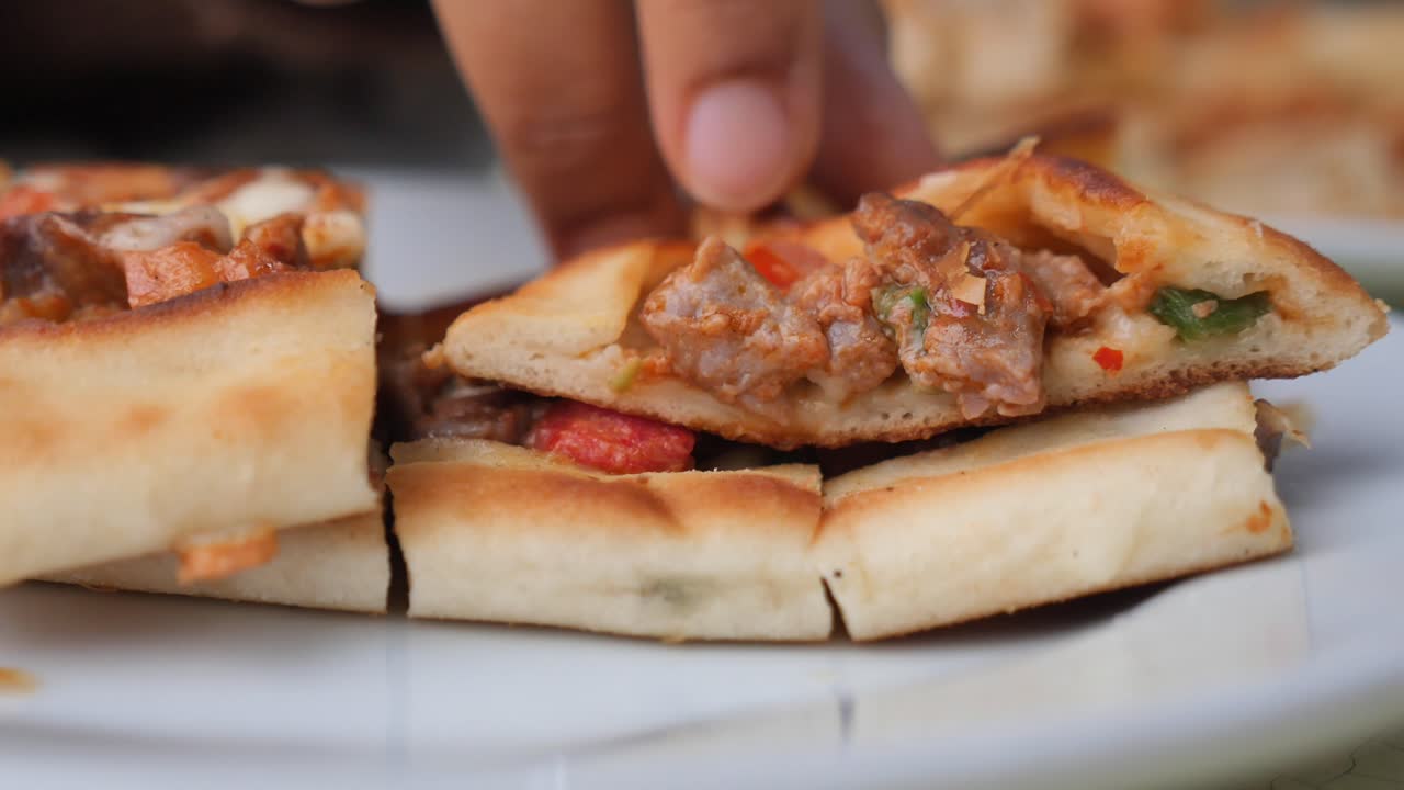 Primo piano di pide turca