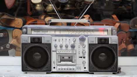 stereo outside 01