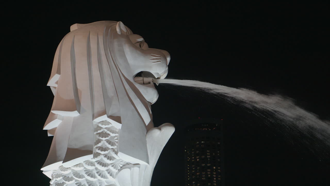 Merlion Fountain at Night in Singapore