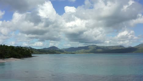 Aerial-viewt-of-tropical-beach